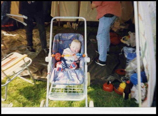 640x464 pixels (131K)